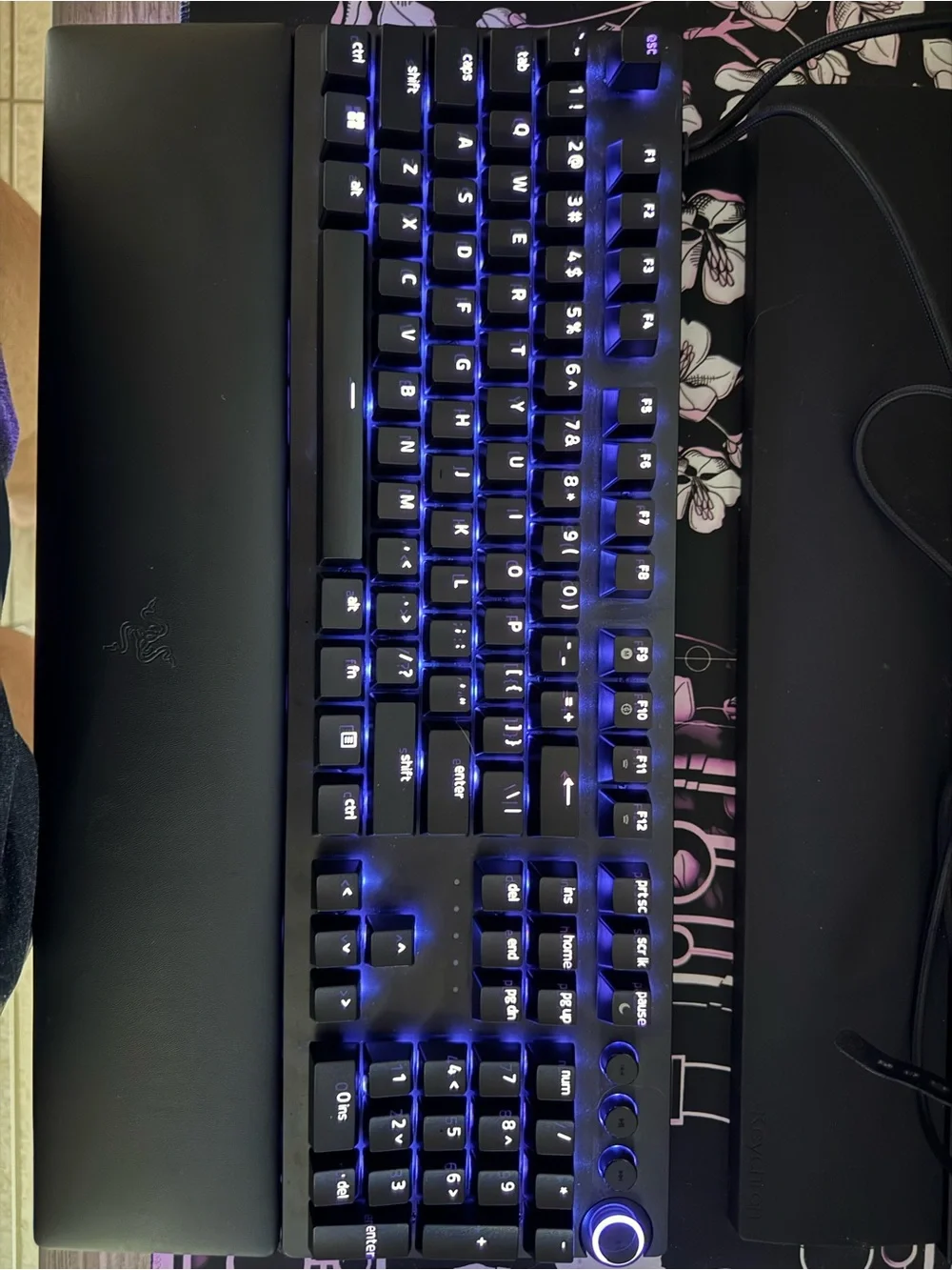 Razer Huntsman V2 Analog RGB Keyboard - Black